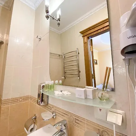 петрос Family * ياريمتشي