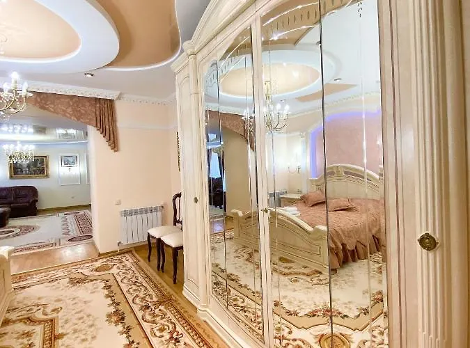 Отель петрос Family