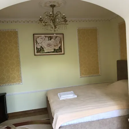 петрос Family Hotel *