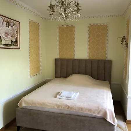 Hotel петрос Family *